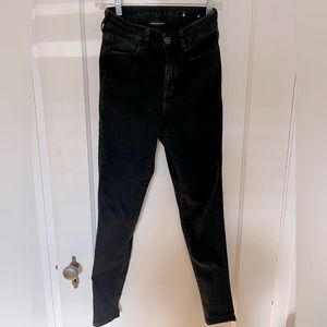 American Eagle Next Level Stretch Black Skinny Jeans Size 2